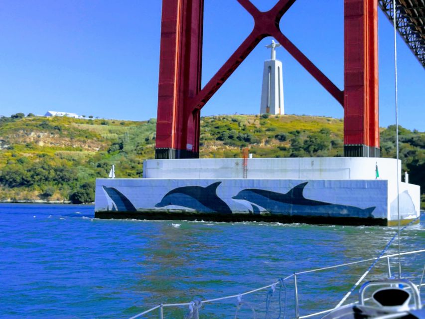 Private Lisbon Sightseeing Sailing Boat Tour with Locals - Should You Book This Private Lisbon Sailing Boat Tour?