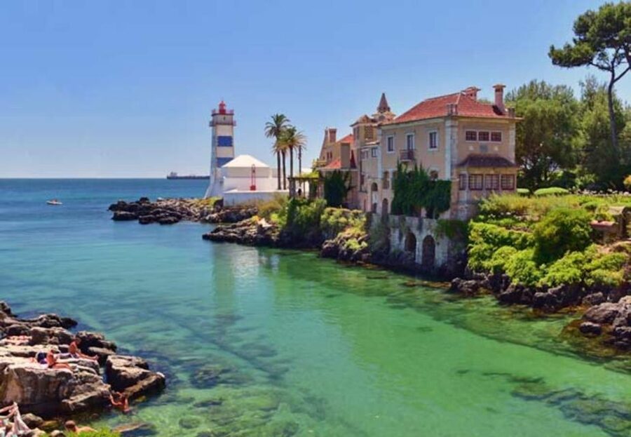 PRIVATE Tour From Lisbon: Sintra, Pena Palace and Cascais - Guincho Beach: wild Atlantic energy in a short photo stop