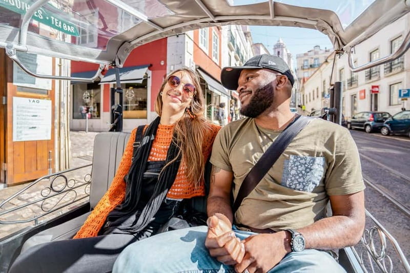 Private Tuk Tuk Tour Lisbon Old Town - Meeting at Hard Rock Cafe Lisboa and making the 1.5 hours count