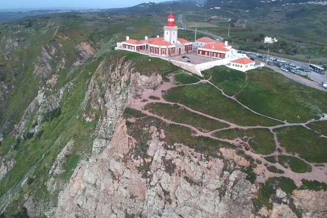 PRIVATE Unforgettable Full Day Tour to Sintra from Lisbon - Queluz Royal Palace: the smart warm-up before Pena