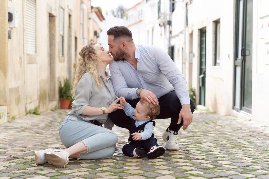 Romantic Photoshoot Experience for Couples in Lisbon - Key things that make this photoshoot worth it