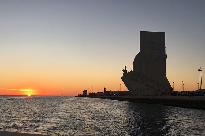 Sailboat Tour in Lisbon with drinks included | Morning and Sunset - Small-group energy: why it feels more like a hang than a lecture