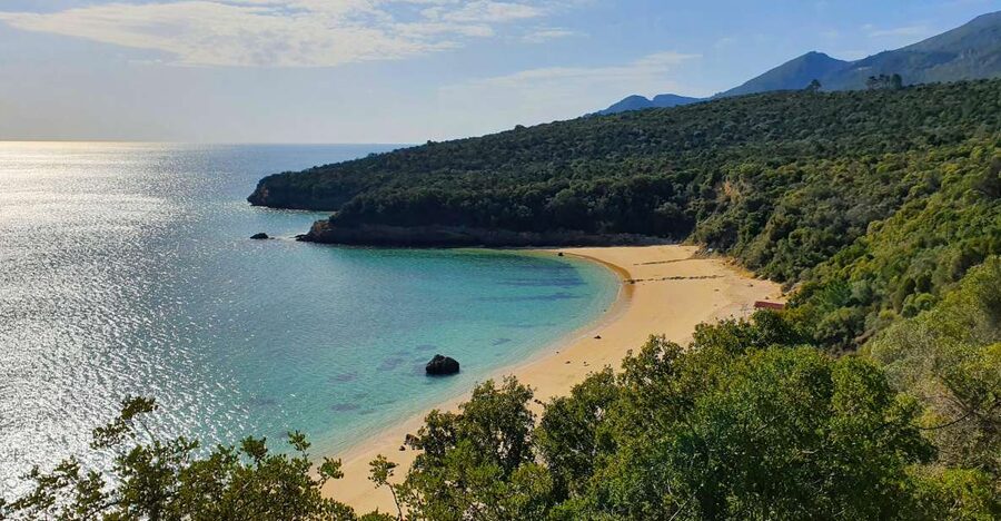 Sesimbra e Arrábida Natural Park: 1 Day Tour & Wine Tasting - Following the Coast to Costa Azul and Cabo Espichel