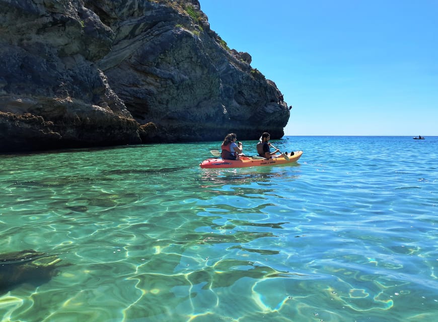 Sesimbra: Ribeiro Cavalo Beach, Caves, & Arrábida Kayak Tour - Returning Along the Coast: Wind, Team Pace, and How Not to Burn Out