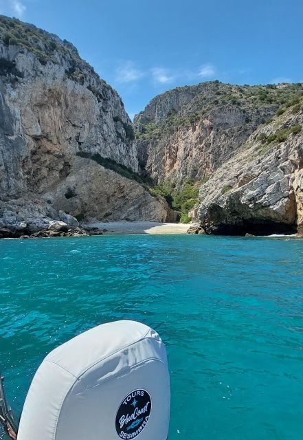 Sesimbra: Secret Bays and Beaches Boat Tour with Snorkeling - Key things worth knowing before you go