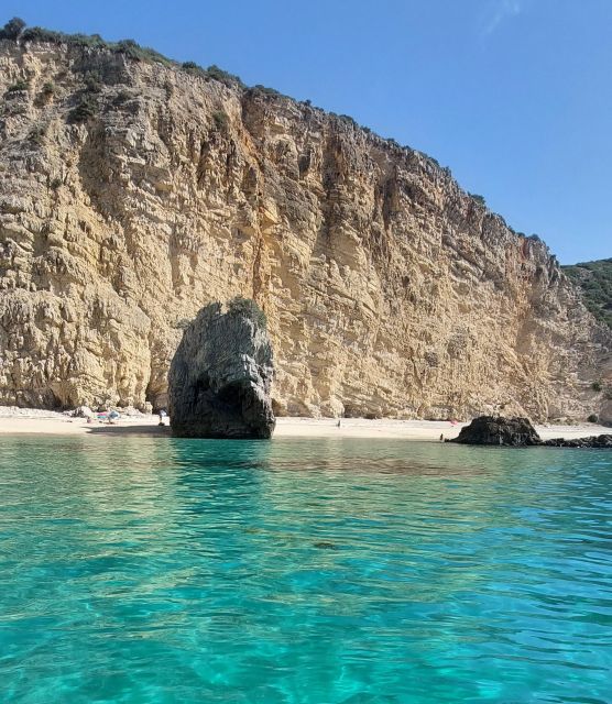 Sesimbra: Secret Bays and Beaches Boat Tour with Snorkeling - Inferno Beach: Shorter Stop, Dramatic Coast Focus (20 Minutes)