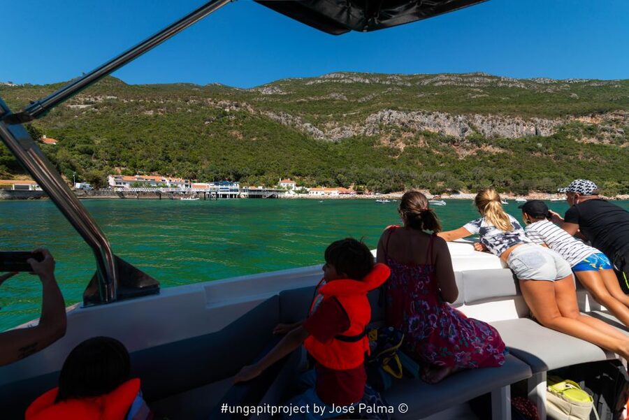 Setúbal: Dolphin-Watching Boat Tour - Arriving in Setúbal, then going straight to the ocean