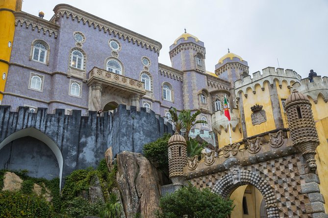 Sintra and Cascais Small-Group Day Trip from Lisbon - UNESCO Sintra in the Centro Historico: Free Time and Pastry Fuel