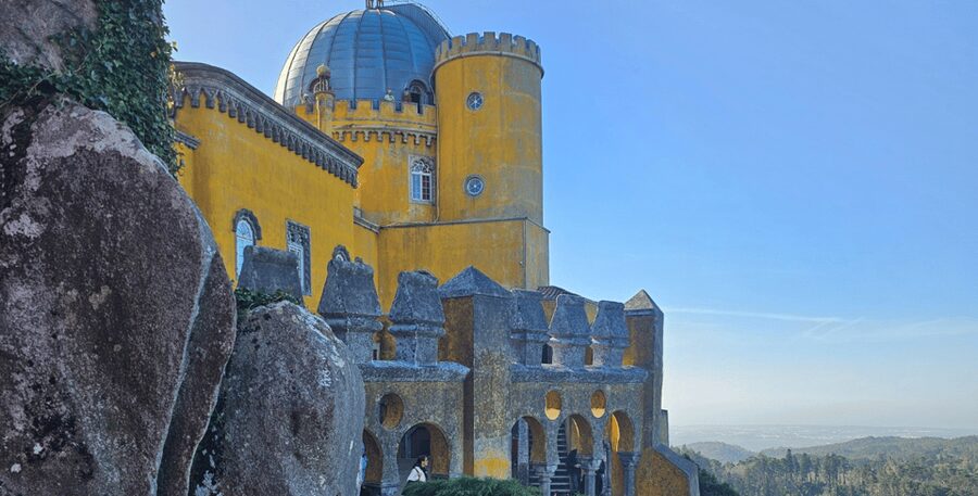 Sintra Full Day Tour w/ Cascais & Cabo da Roca: FROM LISBON - Guincho and Cabo da Roca: the coastal moment, with weather in charge