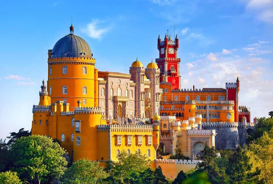 Sintra Half Day Tour from Lisbon - Royal Palace in Sintra Village, From Twin Chimneys to Azulejos