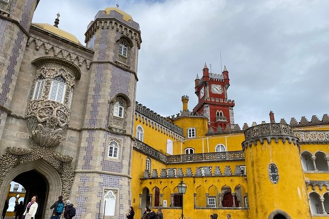 Sintra, Pena Palace, Cabo da Roca, Cascais Day Trip from Lisbon - The route makes sense: Sintra palaces, Cabo da Roca cliffs, Cascais coast