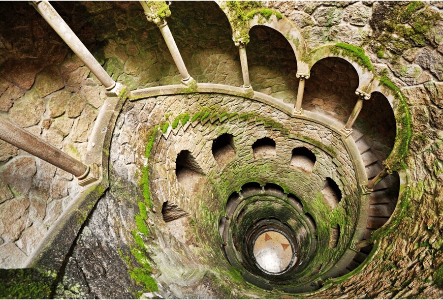 Sintra: Pena Palace, Quinta da Regaleira, Cabo da Roca and Cascais - Quinta da Regaleira option: gardens, tunnels, and the Initiation Well