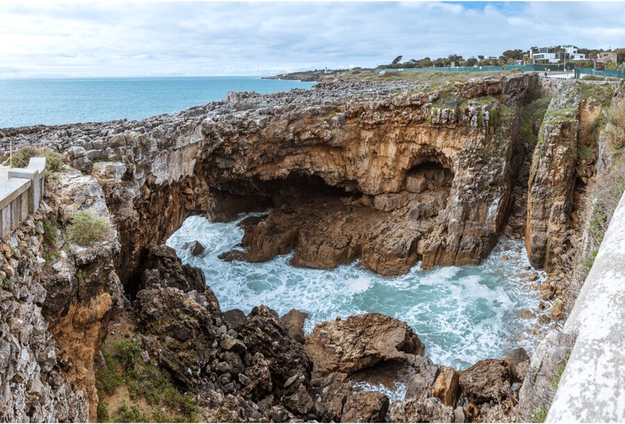 Sintra: Pena Palace, Quinta da Regaleira, Cabo da Roca and Cascais - Palácio da Pena: color, views, and a guided walk that makes it click