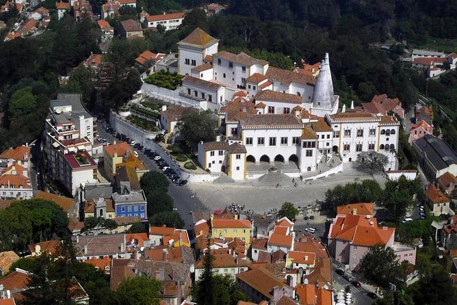 Sintra Private Personalized Half-Day Experience - Tivoli Palácio de Seteais and the Regaleira area: elegance and symbolism