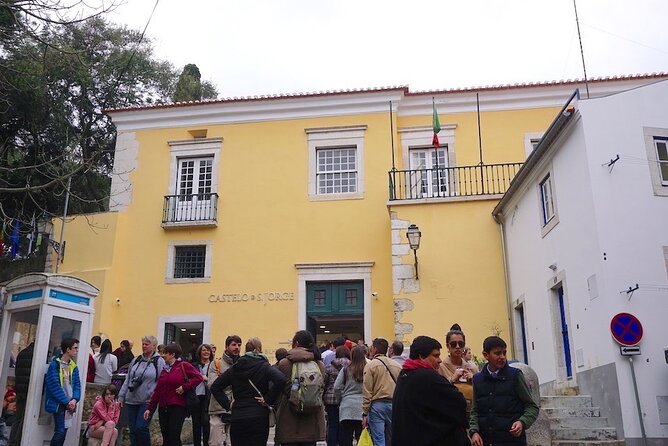 Skip the Line Ticket Castelo de S. Jorge - Coordinator Support: The Human Part of a Skip-the-Line Ticket