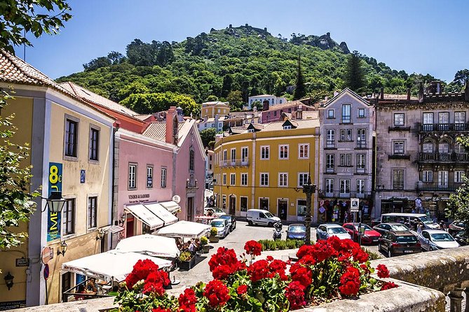 Small Group Tour to Sintra, Pena Palace, Cabo Roca and Cascais - Sintra old town and Priquita pastries, what to do with your hour
