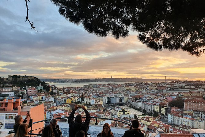 Special Guided Tour of Tuk Tuk Lisbon Historic 2 Hours - Miradouros and Viewpoints: Santa Luzia, Portas do Sol, and the Alfama Focus