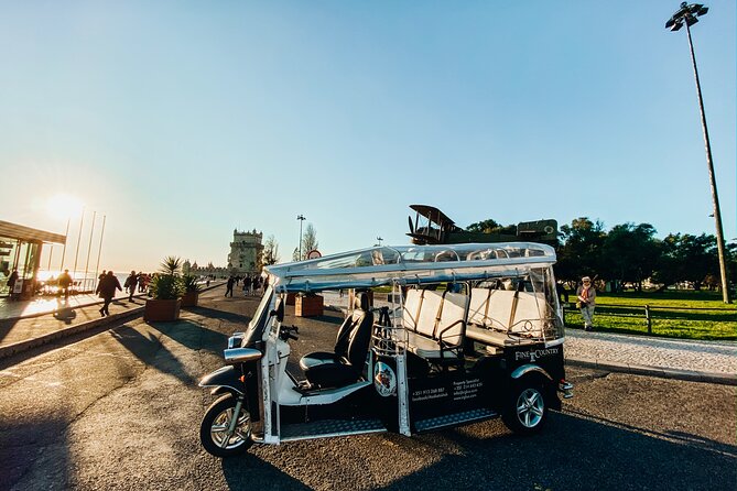 True 4Hour Private Tuk Tuk Tour: Discover Lisbon with a Local! - Senhora do Monte viewpoint: the 180-degree panorama that finishes the job