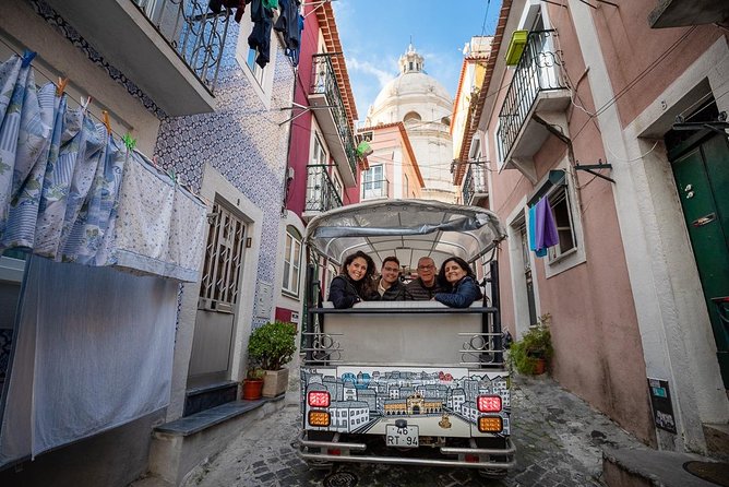 Tuk Tuk Tour in Lisbon's Old Town - Tram 28 - Where You Start: Hard Rock Cafe to the Old Town Circuit