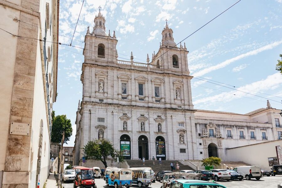 Vadio: Lisbon Old Town Private Tuk Tuk Tour - Price and what you get for $165 per group (up to 2)