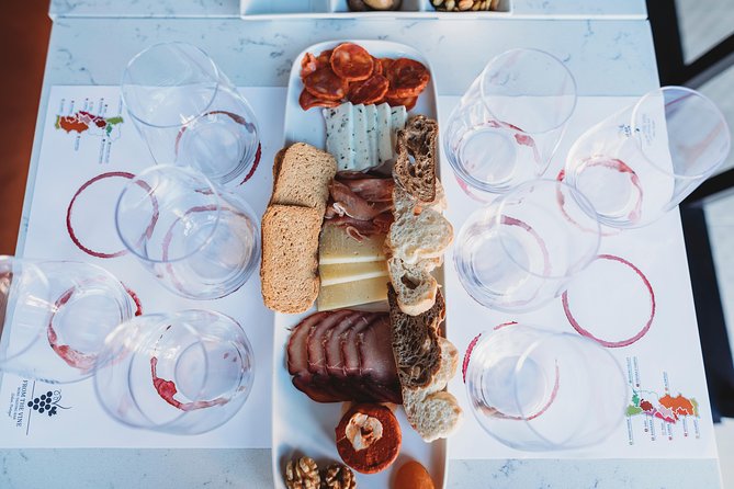 Wine and Cheese Tasting Lunch in Portuguese Wine Bar - Timing, Meeting Point, and How to Show Up Without Stress